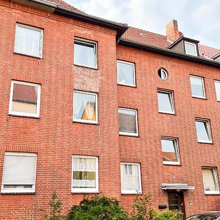 Daire Fuer 5 Gaeste Grosse Kueche Messe- Und Citynah Hannover